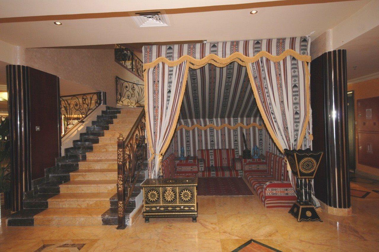 Al Bustan Hotel Szardża Zewnętrze zdjęcie
