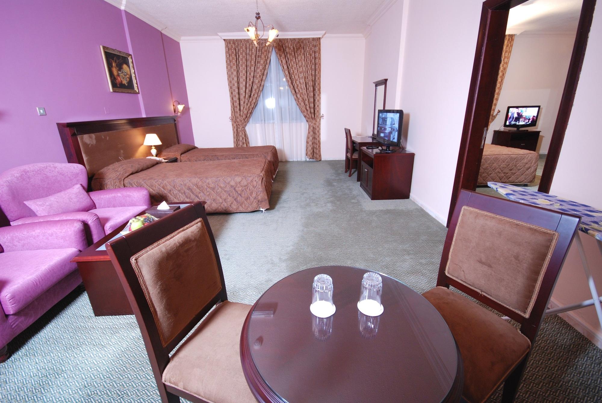Al Bustan Hotel Szardża Zewnętrze zdjęcie