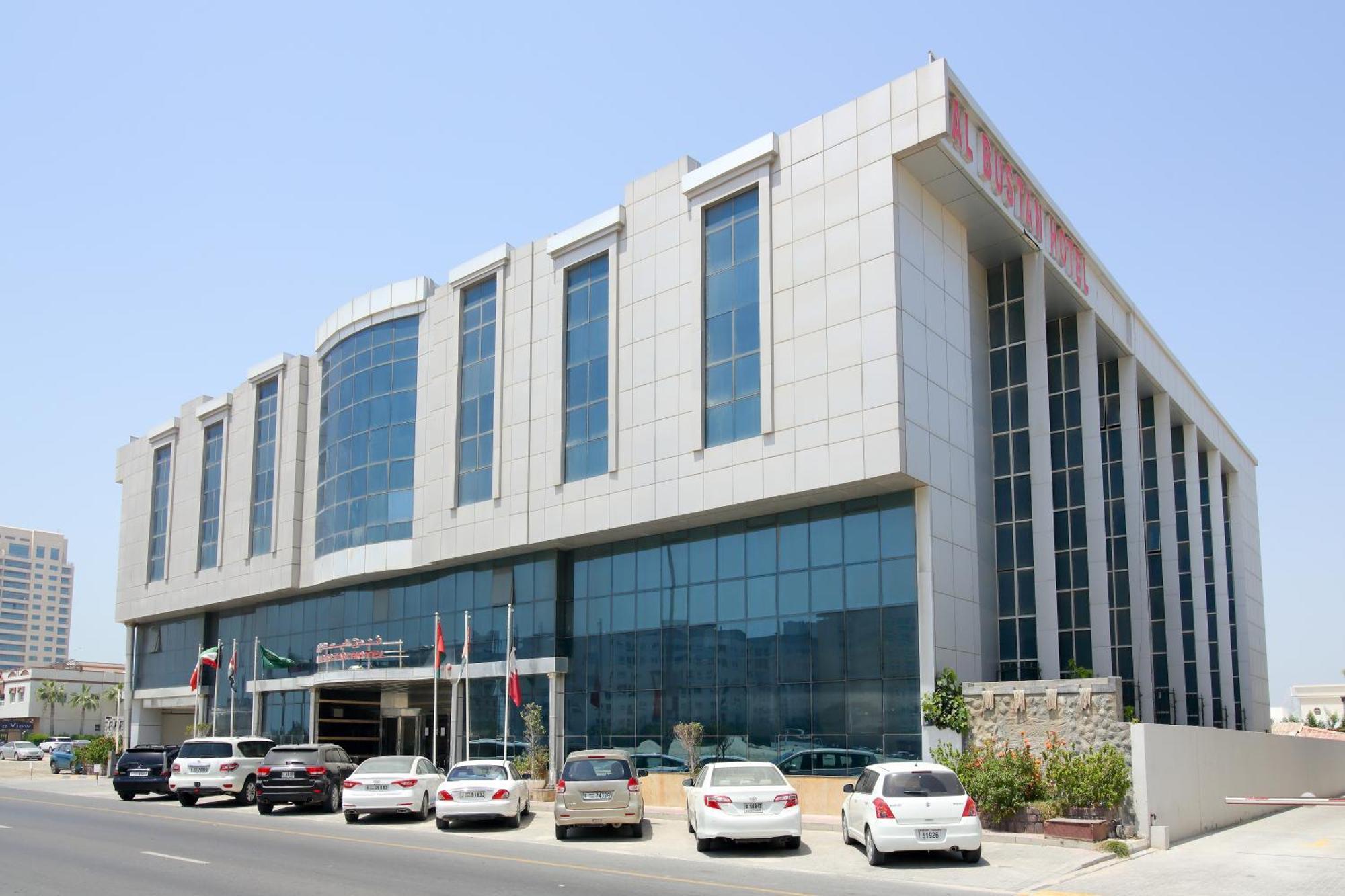 Al Bustan Hotel Szardża Zewnętrze zdjęcie