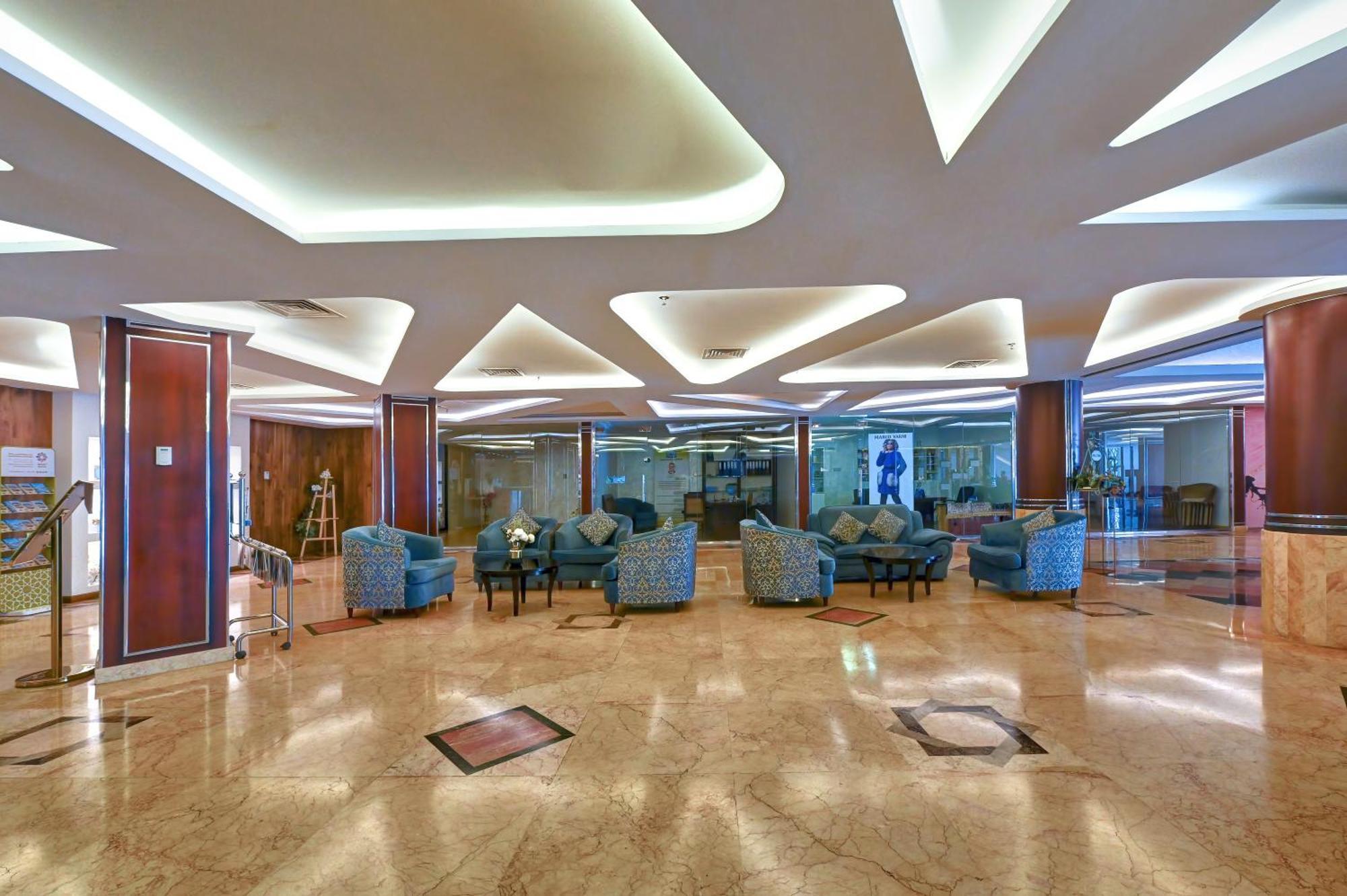 Al Bustan Hotel Szardża Zewnętrze zdjęcie