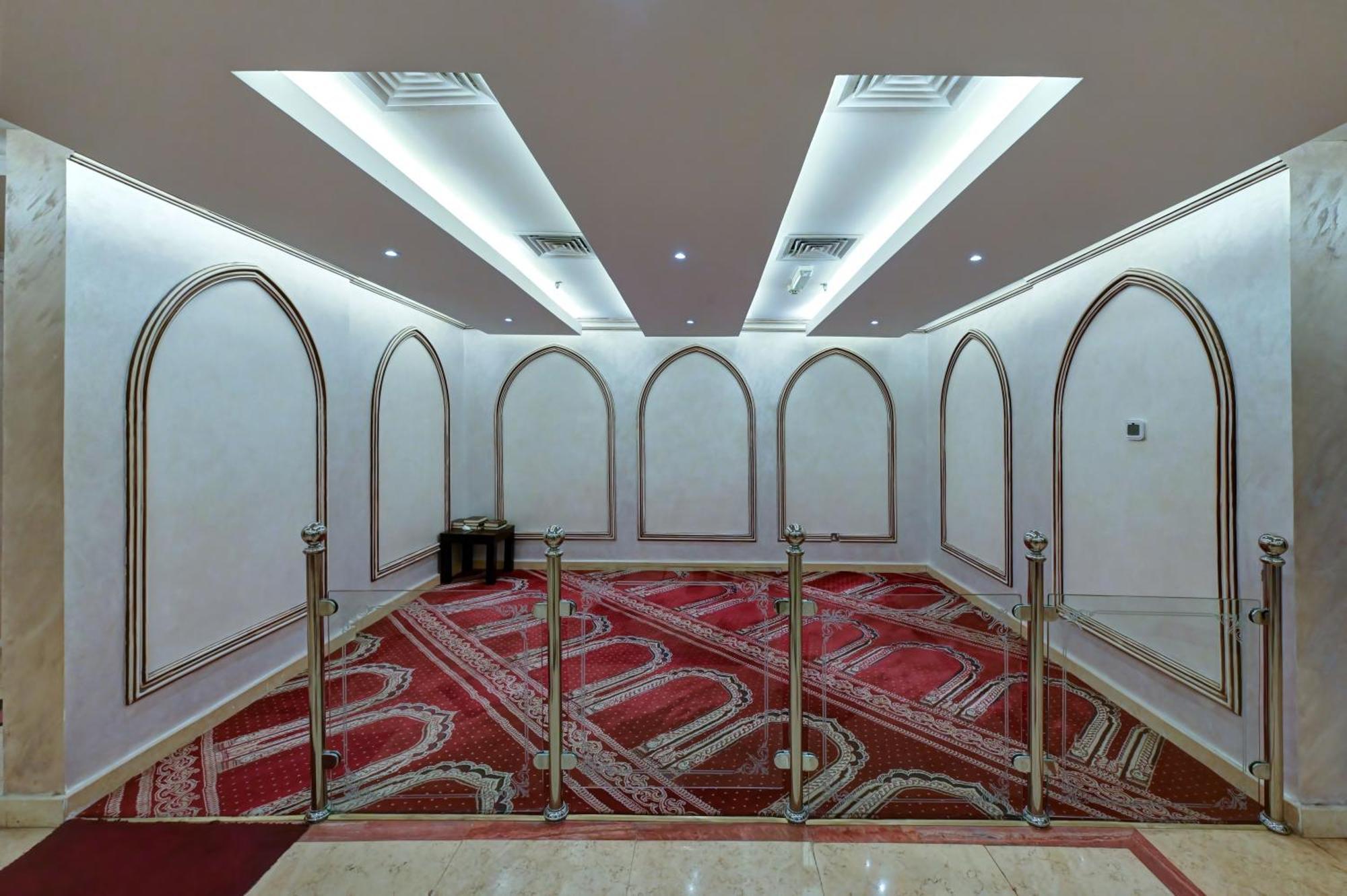 Al Bustan Hotel Szardża Zewnętrze zdjęcie